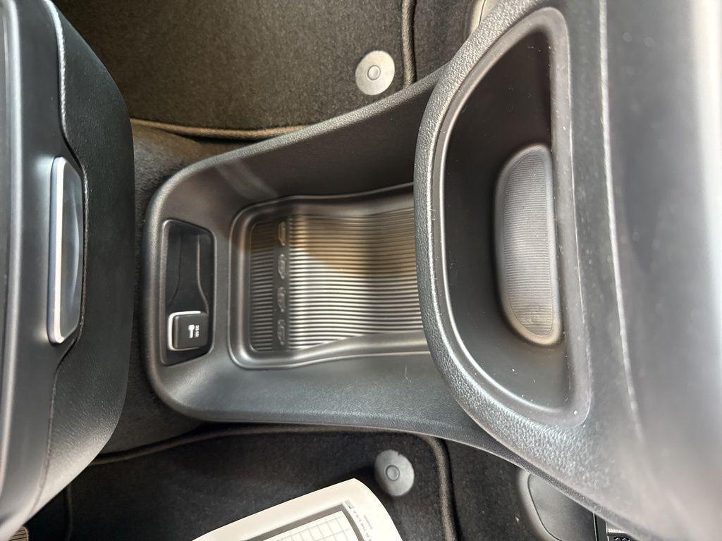 new 2025 Chrysler Voyager car, priced at $36,735