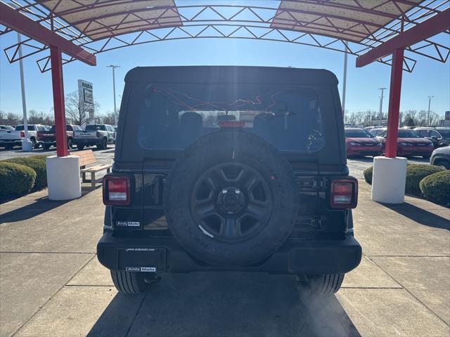 new 2025 Jeep Wrangler car, priced at $31,714