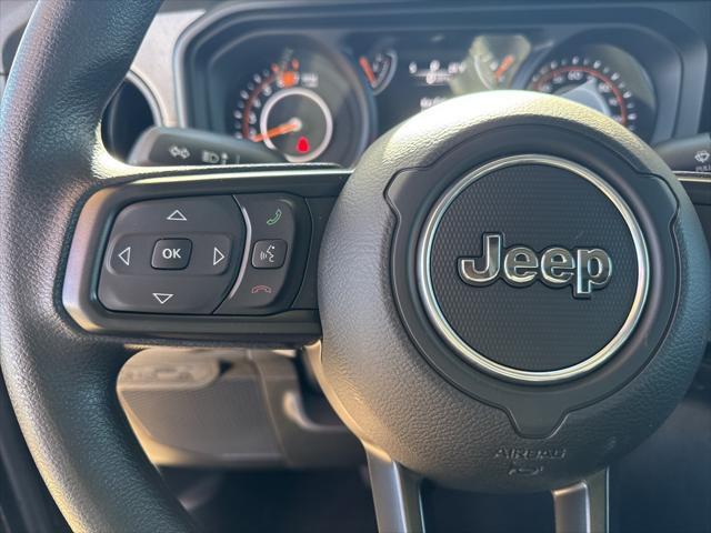 new 2025 Jeep Wrangler car, priced at $31,714