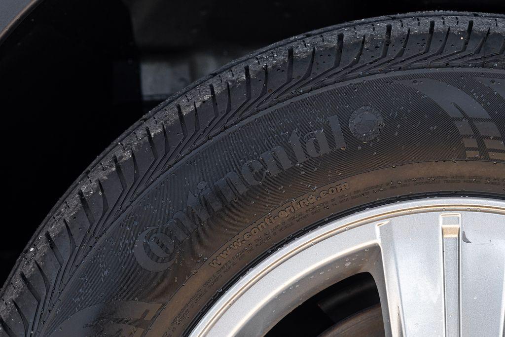 used 2022 Chevrolet Trax car, priced at $17,900