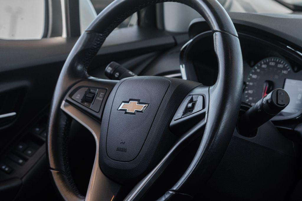 used 2022 Chevrolet Trax car, priced at $17,900