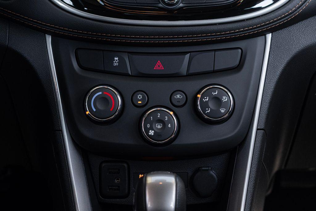 used 2022 Chevrolet Trax car, priced at $17,900