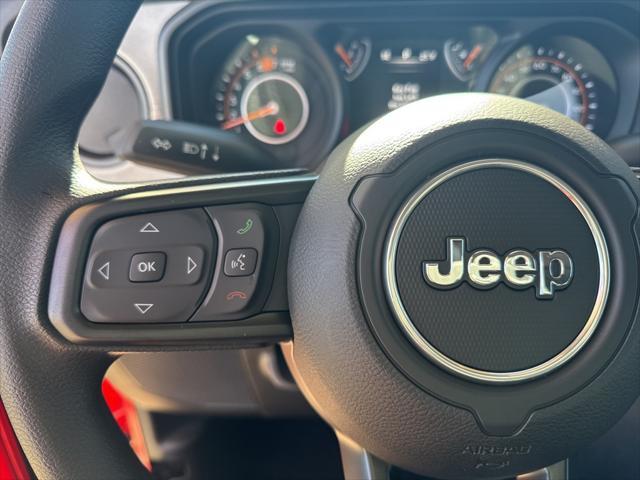 new 2025 Jeep Wrangler car, priced at $31,714