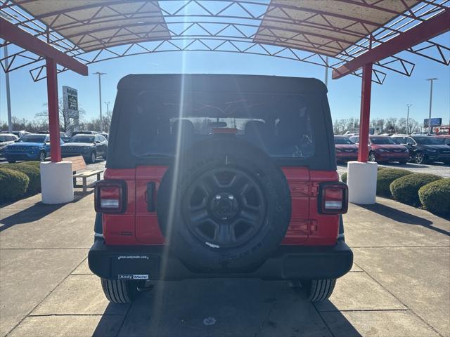 new 2025 Jeep Wrangler car, priced at $31,714