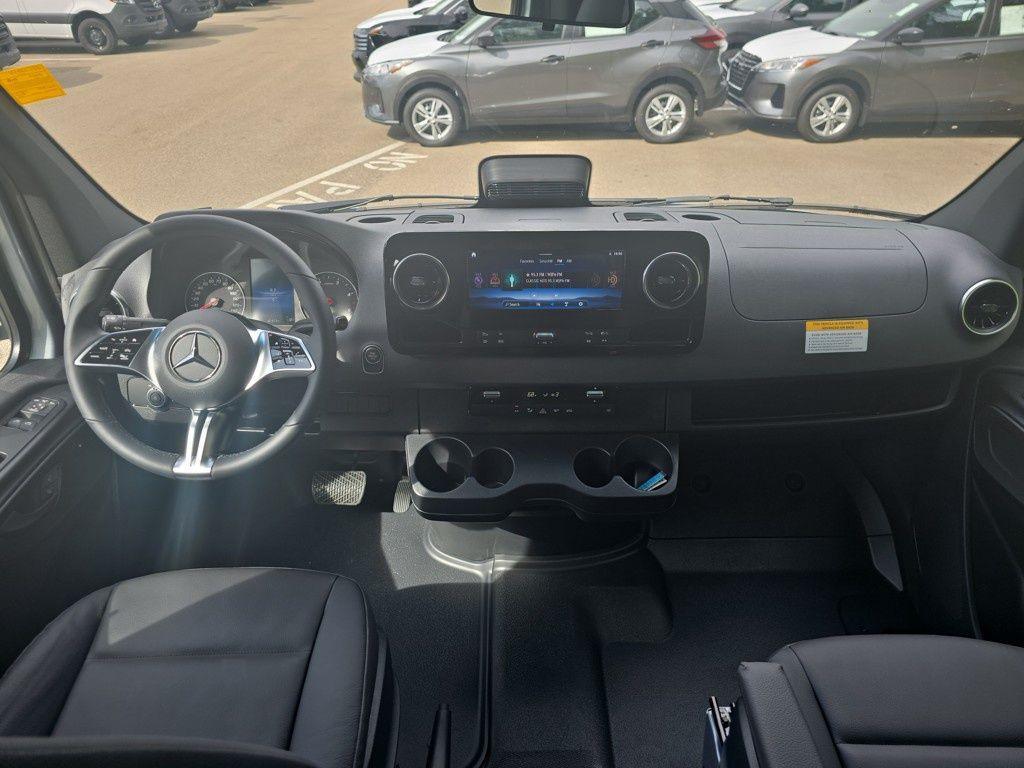 new 2025 Mercedes-Benz Sprinter 2500 car, priced at $65,909