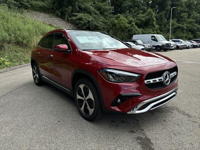 new 2025 Mercedes-Benz GLA 250 car, priced at $51,085