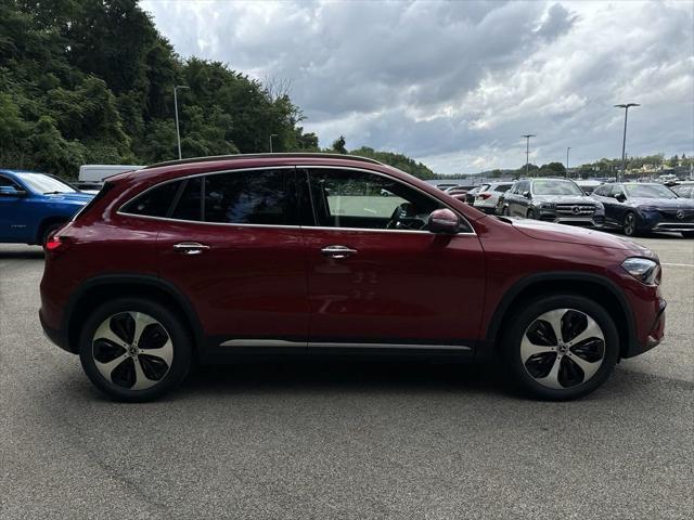 new 2025 Mercedes-Benz GLA 250 car, priced at $51,085