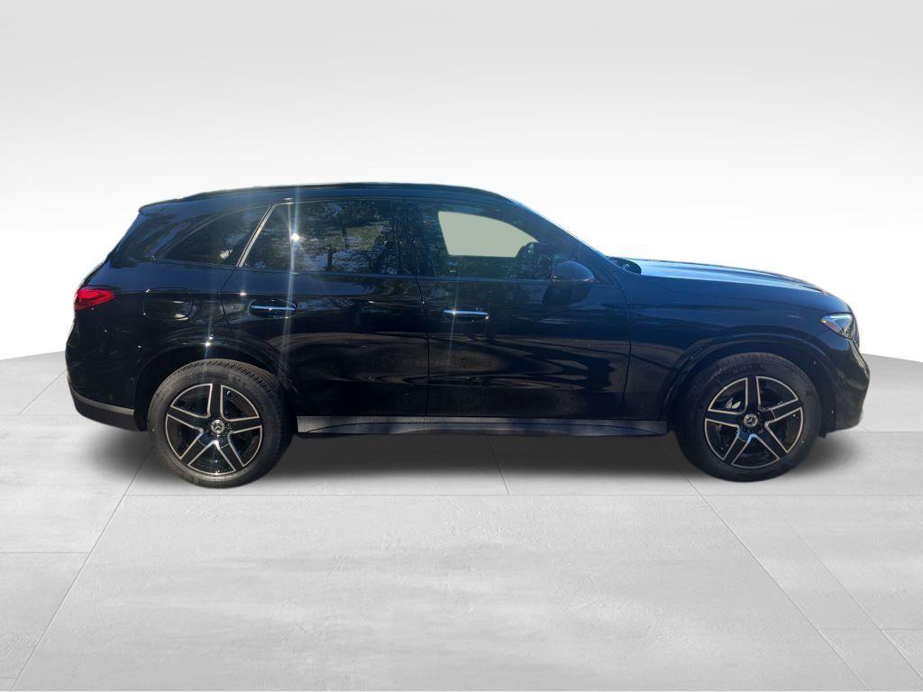 new 2026 Mercedes-Benz GLC 300 car, priced at $59,620