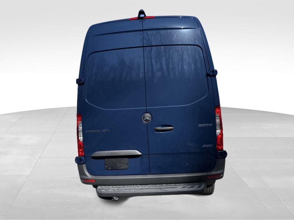new 2025 Mercedes-Benz Sprinter 2500 car, priced at $70,763