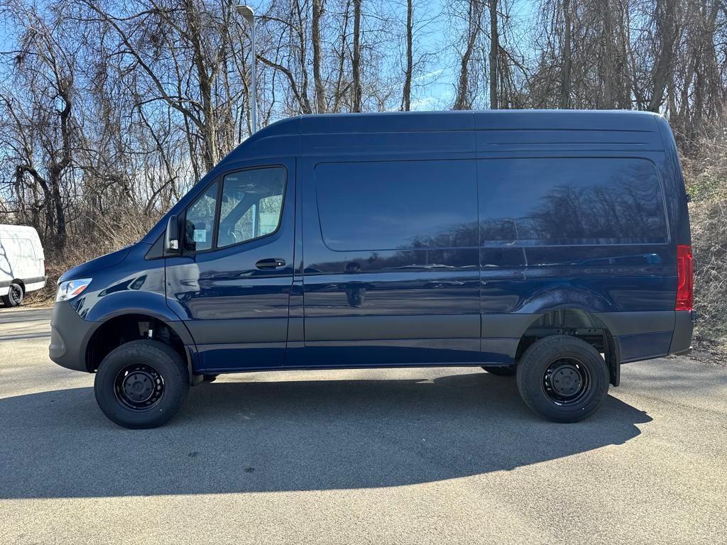 new 2025 Mercedes-Benz Sprinter 2500 car, priced at $70,763