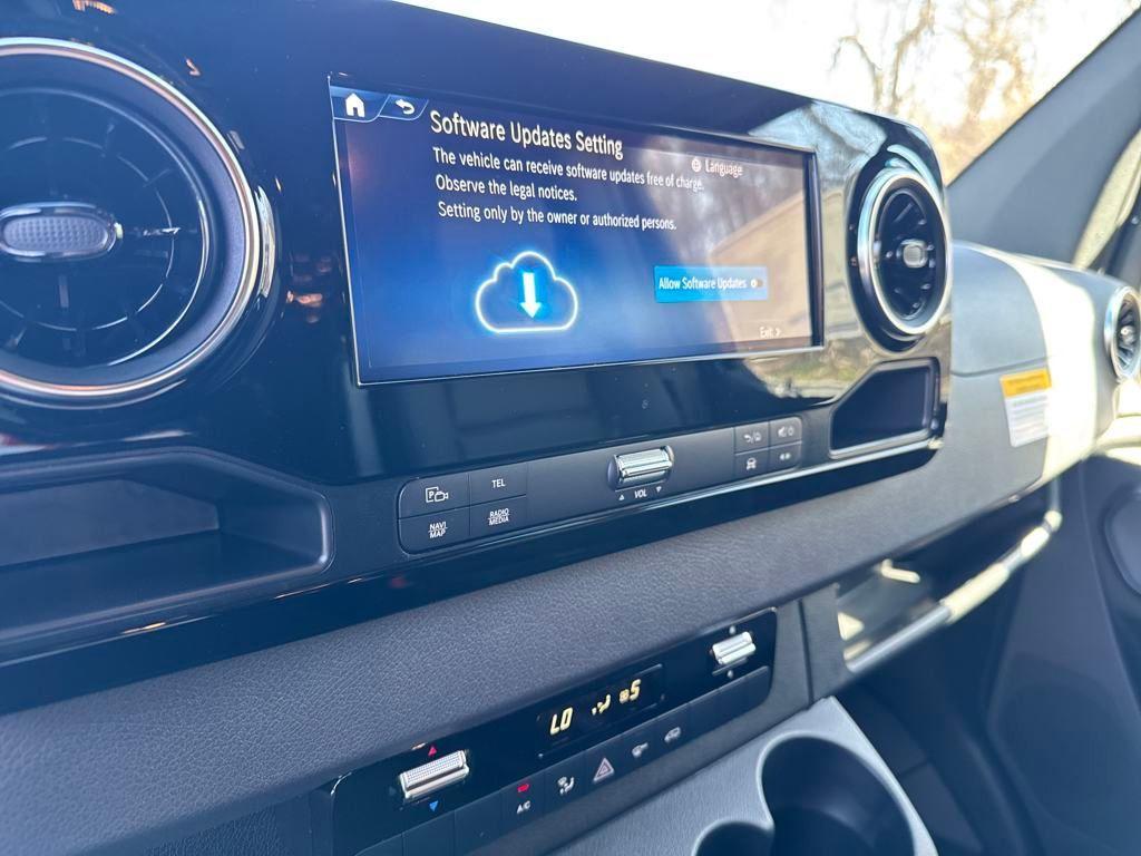 new 2025 Mercedes-Benz Sprinter 2500 car, priced at $70,763