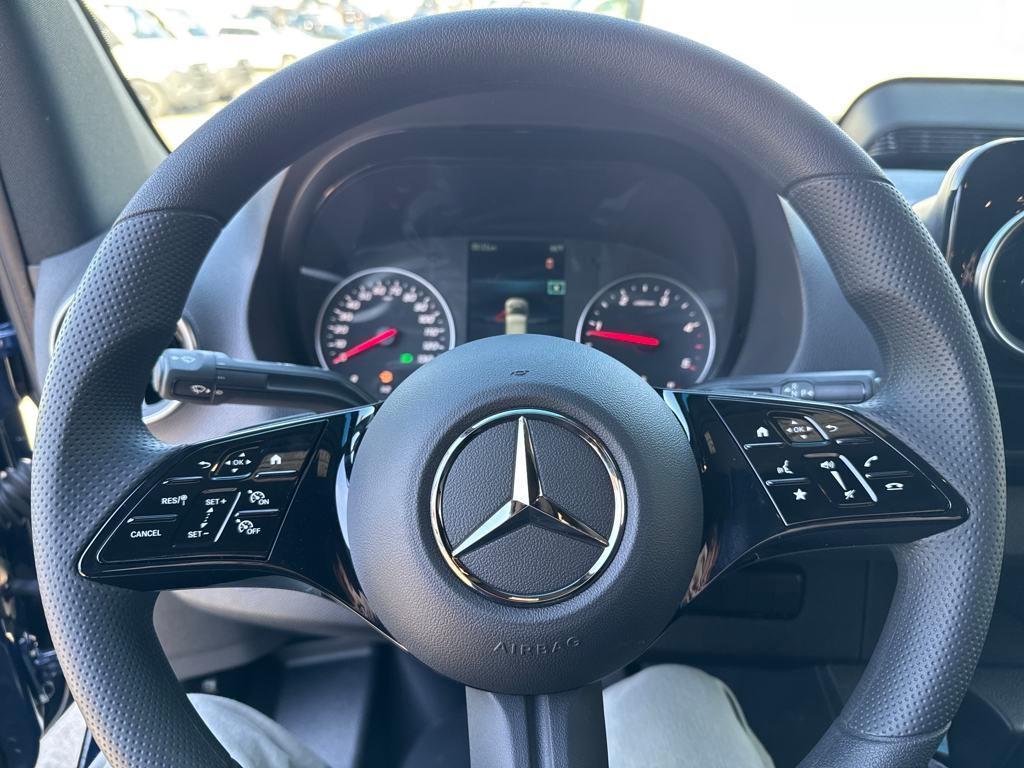 new 2025 Mercedes-Benz Sprinter 2500 car, priced at $70,763