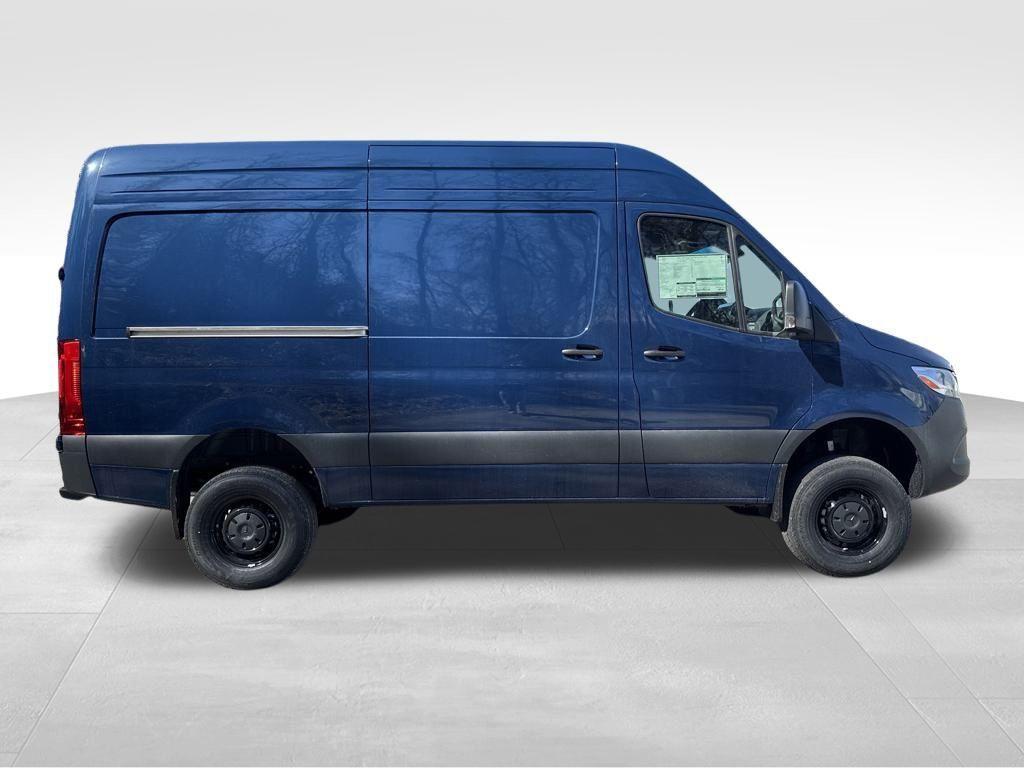 new 2025 Mercedes-Benz Sprinter 2500 car, priced at $70,763