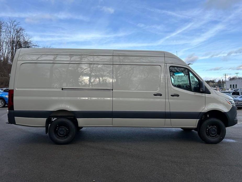 new 2024 Mercedes-Benz Sprinter 2500 car, priced at $78,939