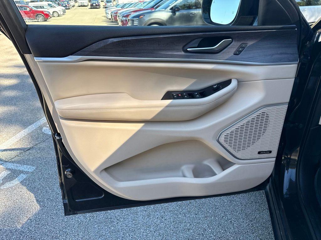 used 2021 Jeep Grand Cherokee L car, priced at $23,711