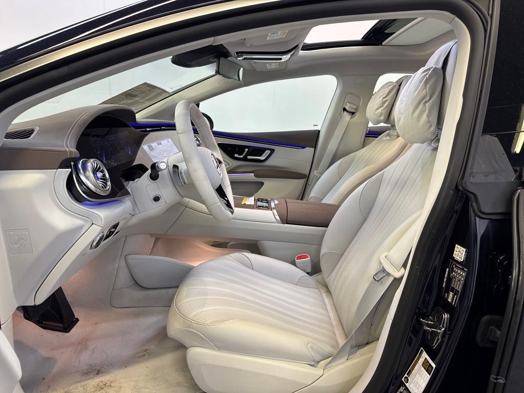 new 2024 Mercedes-Benz EQS 450 car, priced at $116,335