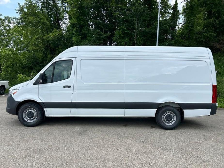 new 2024 Mercedes-Benz Sprinter 2500 car, priced at $65,983