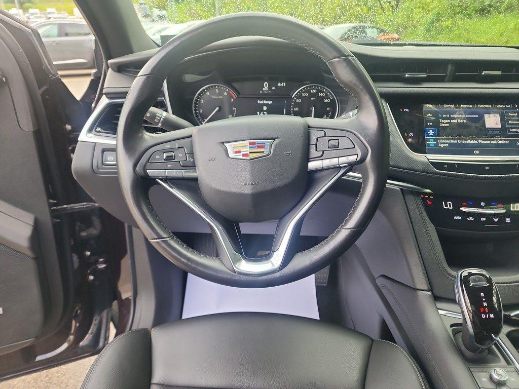 used 2021 Cadillac XT6 car, priced at $33,941