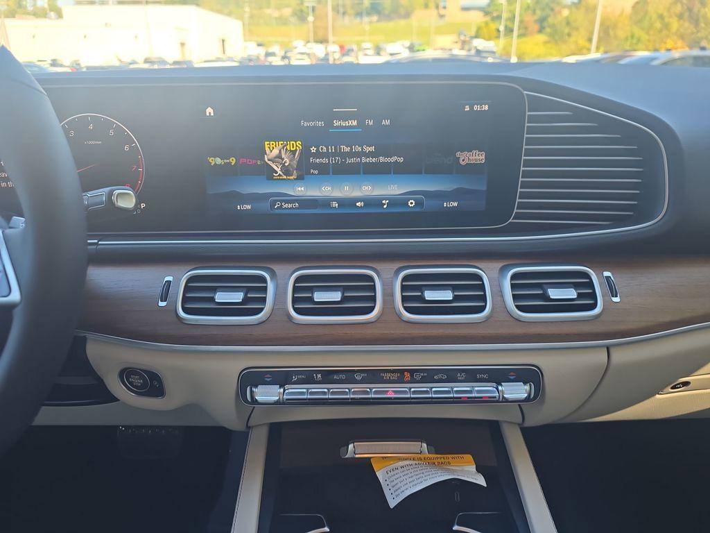 new 2026 Mercedes-Benz GLE 350 car, priced at $67,845