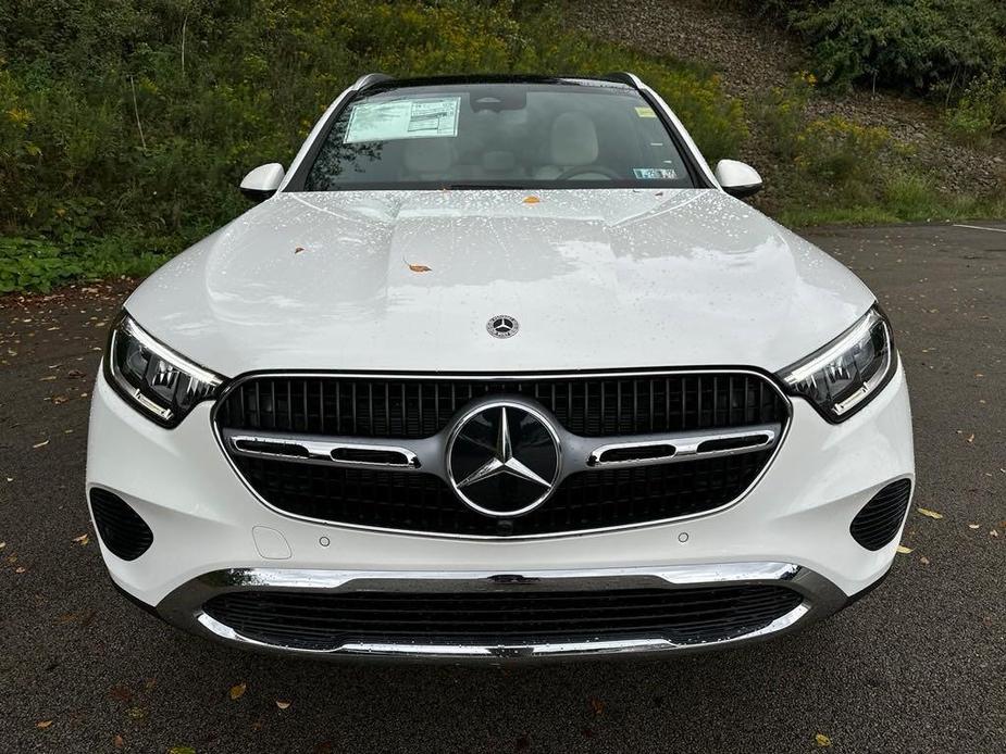 new 2025 Mercedes-Benz GLC 300 car, priced at $54,250