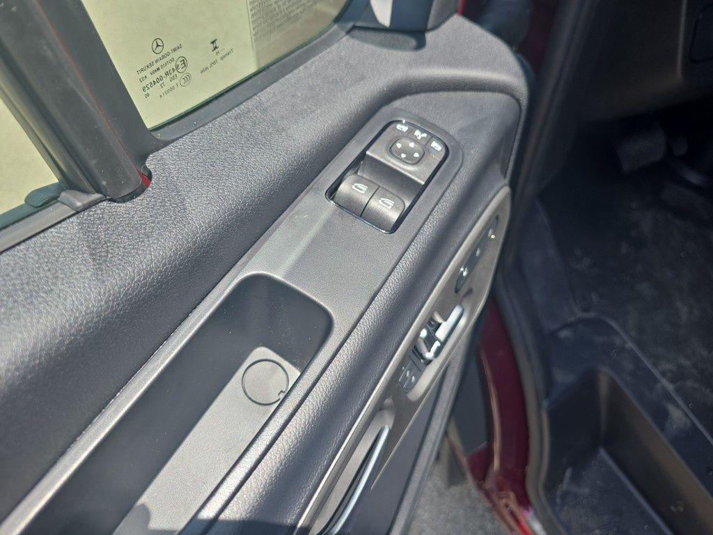 new 2025 Mercedes-Benz Sprinter 2500 car, priced at $75,936