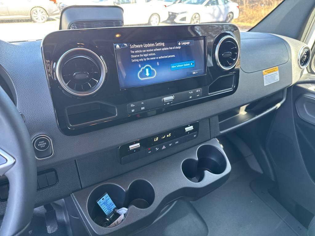 new 2025 Mercedes-Benz Sprinter 3500 car, priced at $74,243