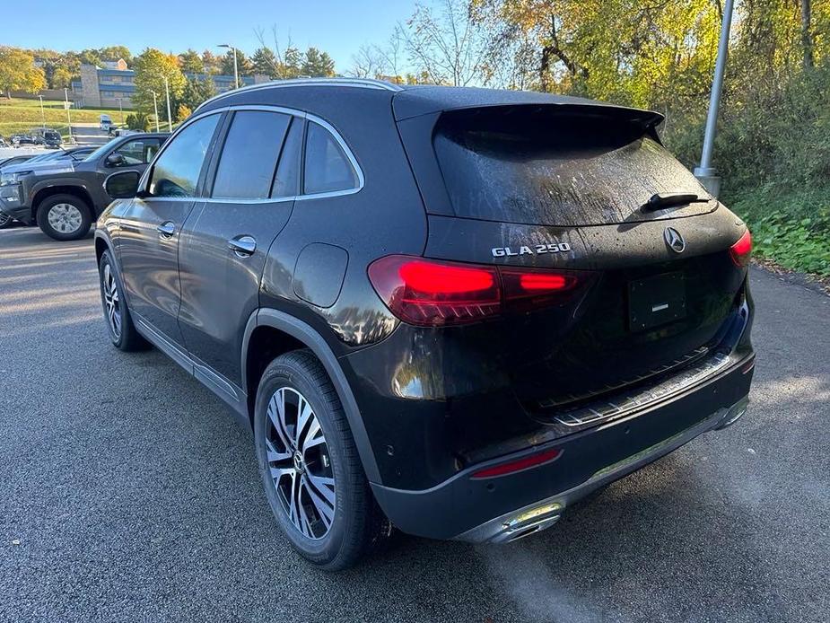 new 2025 Mercedes-Benz GLA 250 car, priced at $51,535