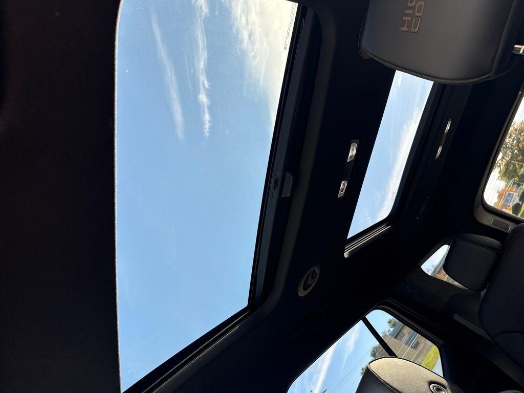 used 2023 Chevrolet Traverse car, priced at $36,944