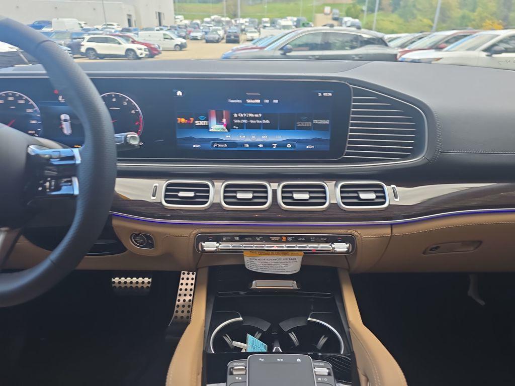 new 2026 Mercedes-Benz GLS 450 car, priced at $100,840