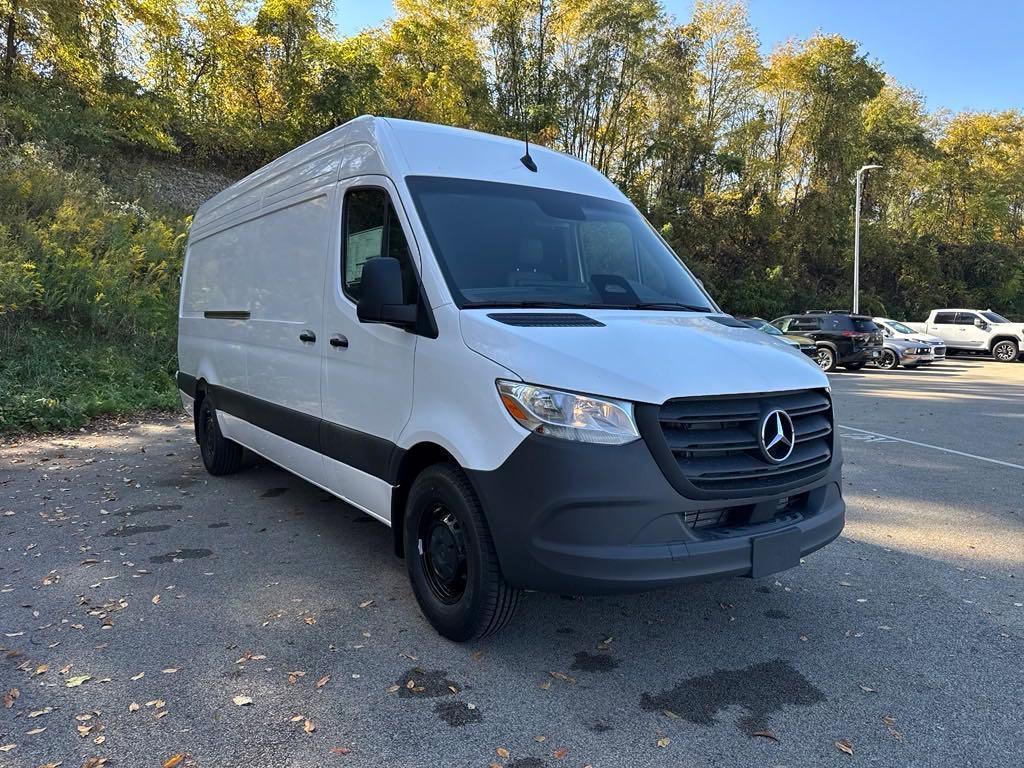 new 2025 Mercedes-Benz Sprinter 2500 car, priced at $68,831