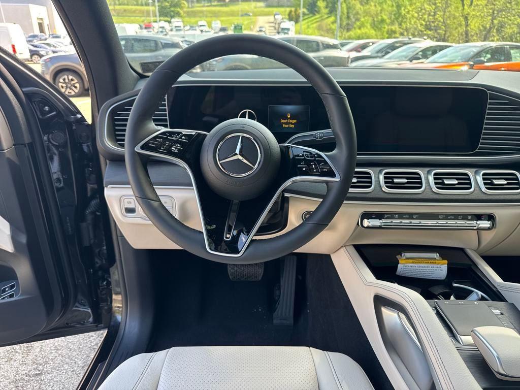 new 2025 Mercedes-Benz GLE 450e car, priced at $80,770