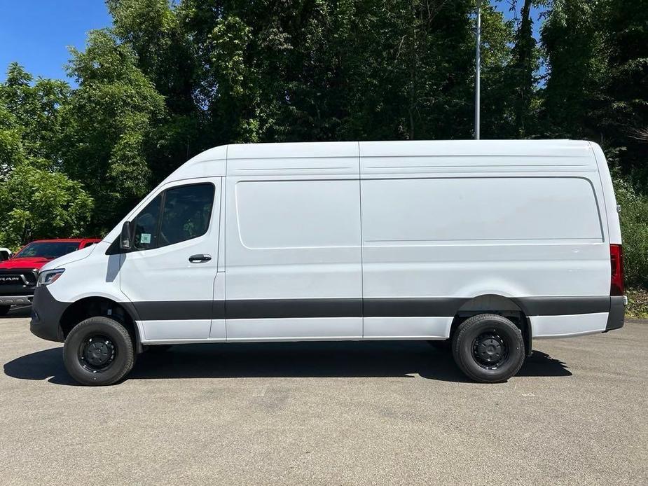 new 2024 Mercedes-Benz Sprinter 2500 car, priced at $76,822