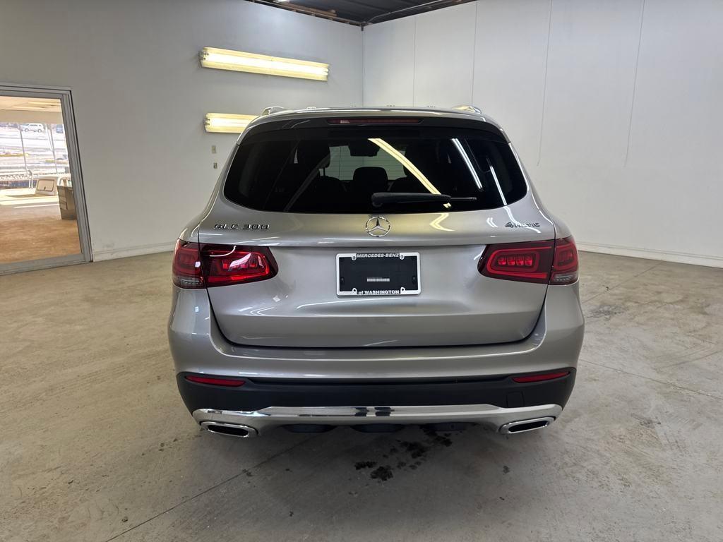 used 2020 Mercedes-Benz GLC 300 car, priced at $29,430