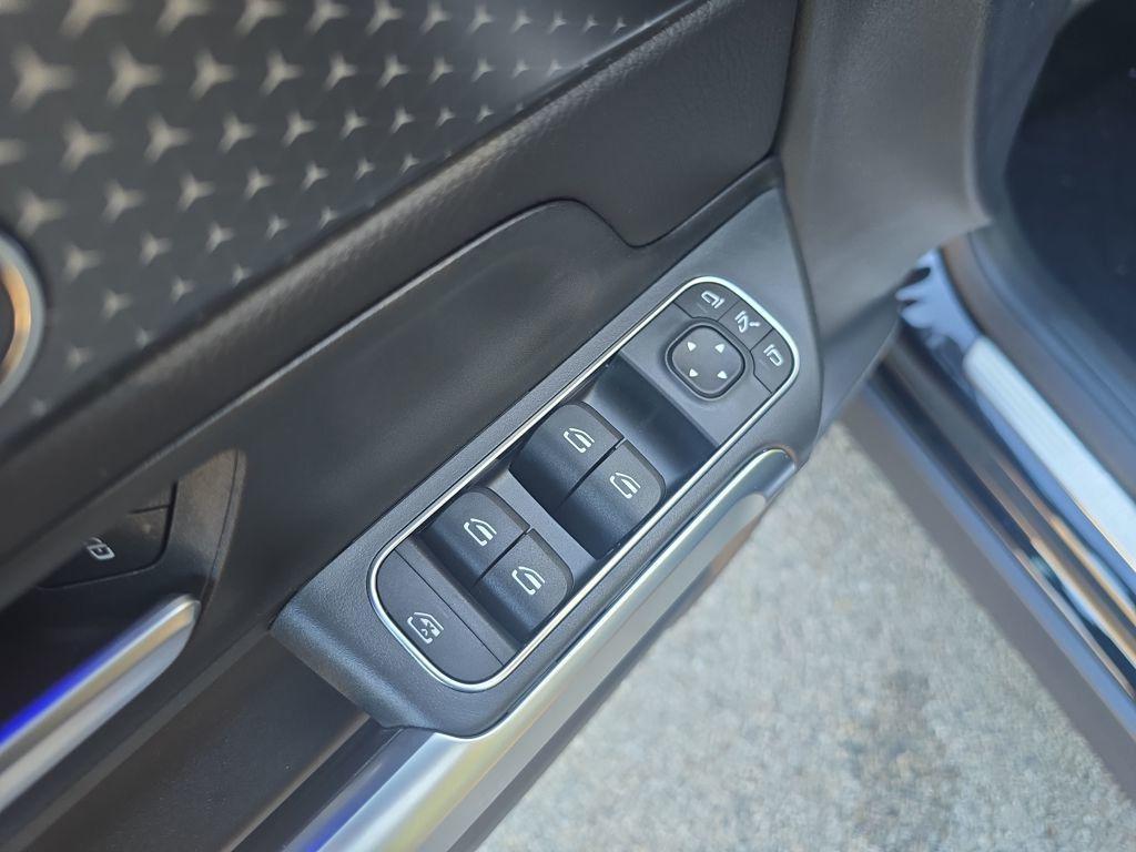 new 2026 Mercedes-Benz GLB 250 car, priced at $51,735