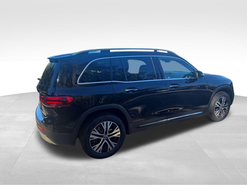 new 2026 Mercedes-Benz GLB 250 car, priced at $51,735