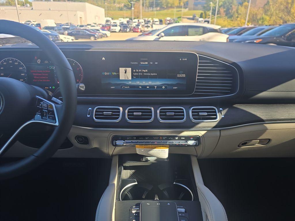 new 2026 Mercedes-Benz GLE 450 car, priced at $90,015