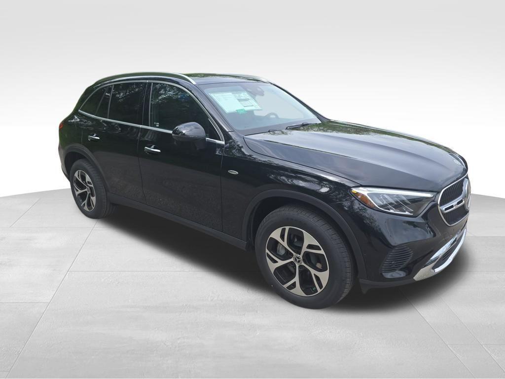 new 2025 Mercedes-Benz GLC 350e car, priced at $66,400