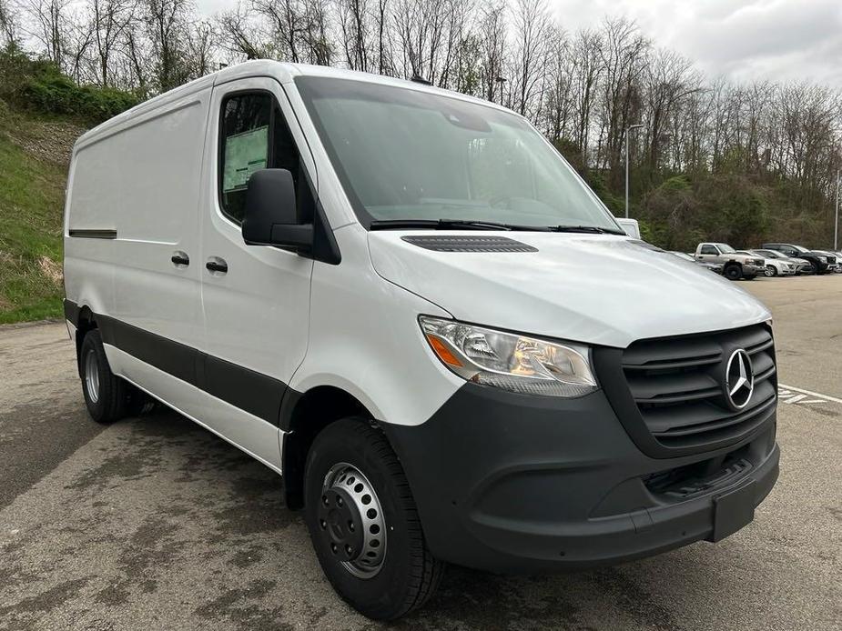 new 2024 Mercedes-Benz Sprinter 3500 car, priced at $58,045