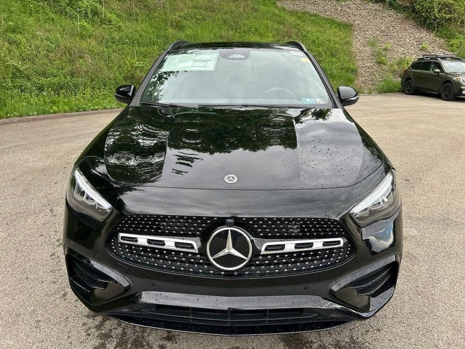 new 2024 Mercedes-Benz GLA 250 car, priced at $52,925