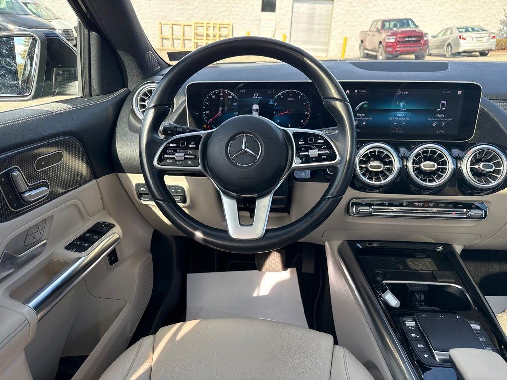 used 2021 Mercedes-Benz GLA 250 car, priced at $25,633