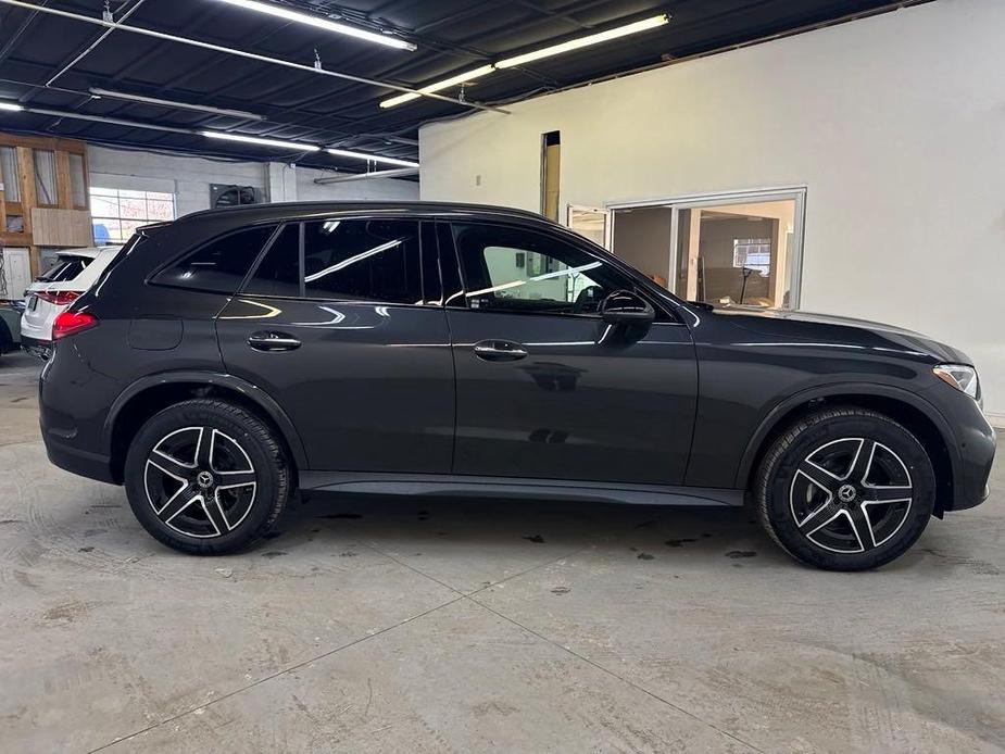 new 2025 Mercedes-Benz GLC 300 car, priced at $60,955