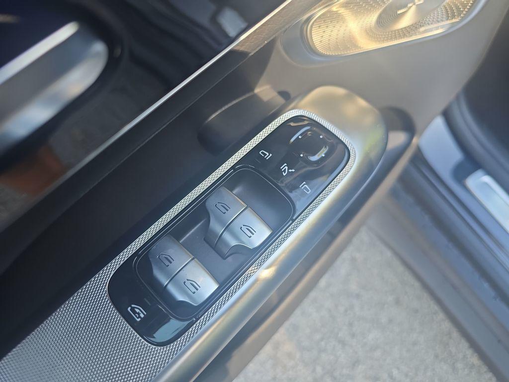 new 2026 Mercedes-Benz GLC 300 car, priced at $66,670