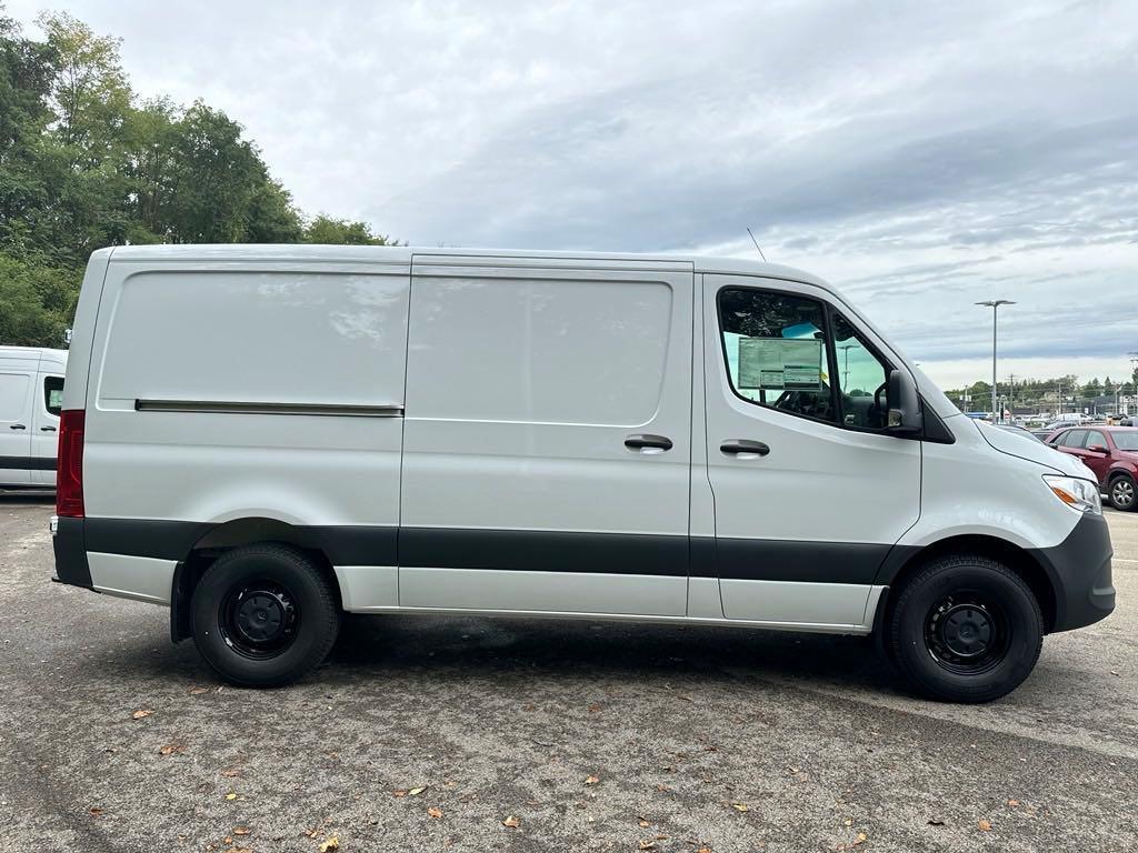 new 2025 Mercedes-Benz Sprinter 2500 car, priced at $55,611