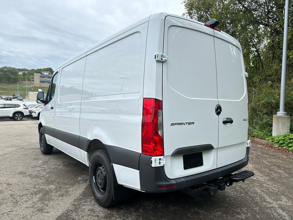 new 2025 Mercedes-Benz Sprinter 2500 car, priced at $55,611