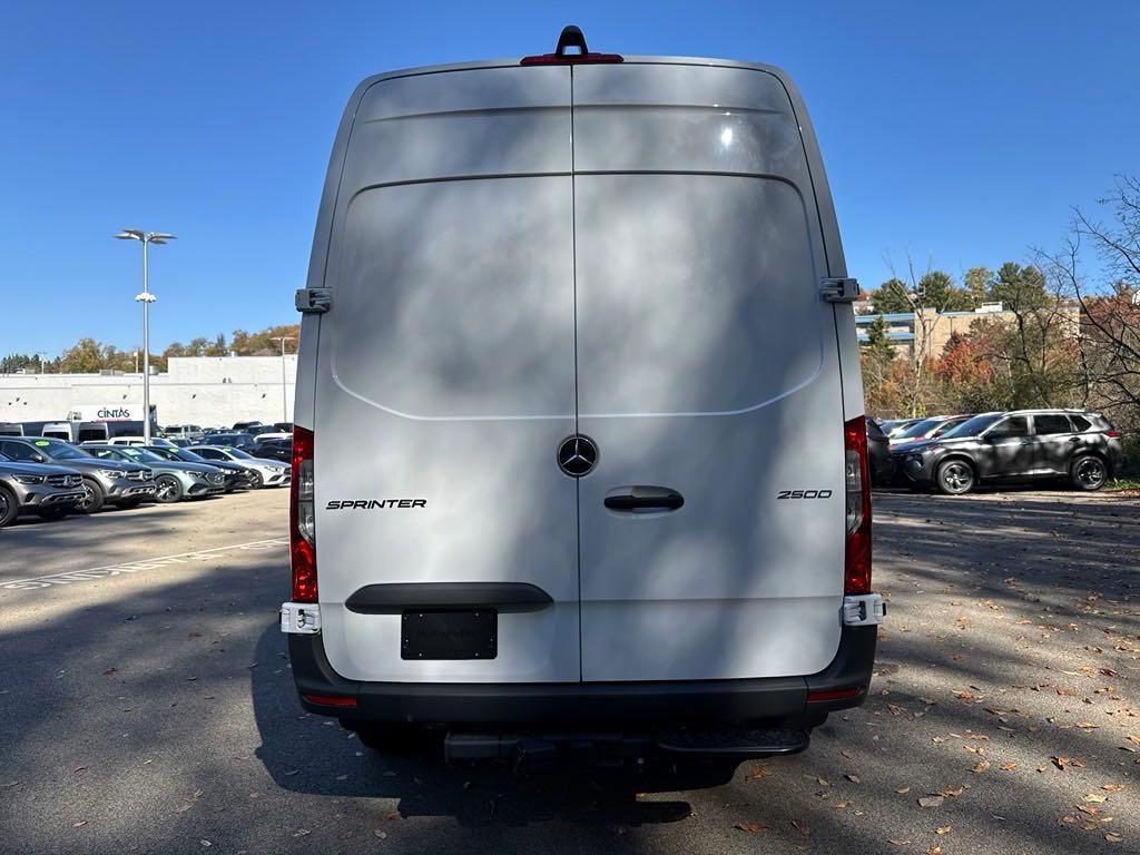 new 2025 Mercedes-Benz Sprinter 2500 car, priced at $65,808