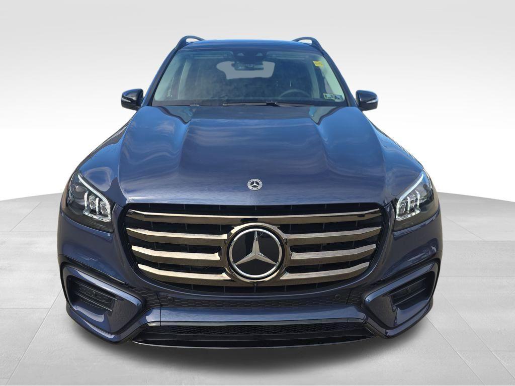 new 2026 Mercedes-Benz GLS 450 car, priced at $103,870