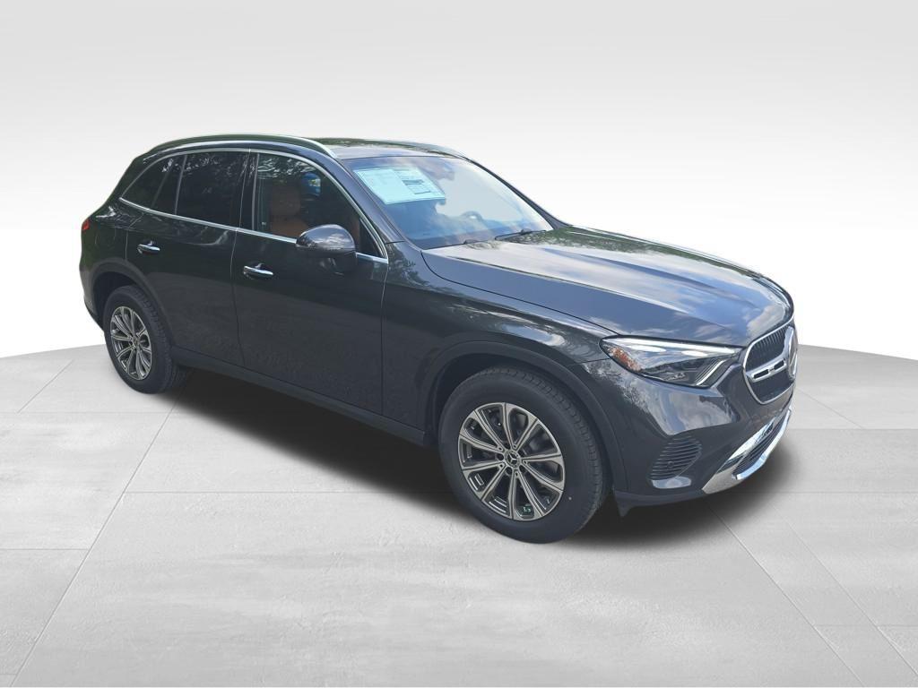 new 2025 Mercedes-Benz GLC 300 car, priced at $62,085