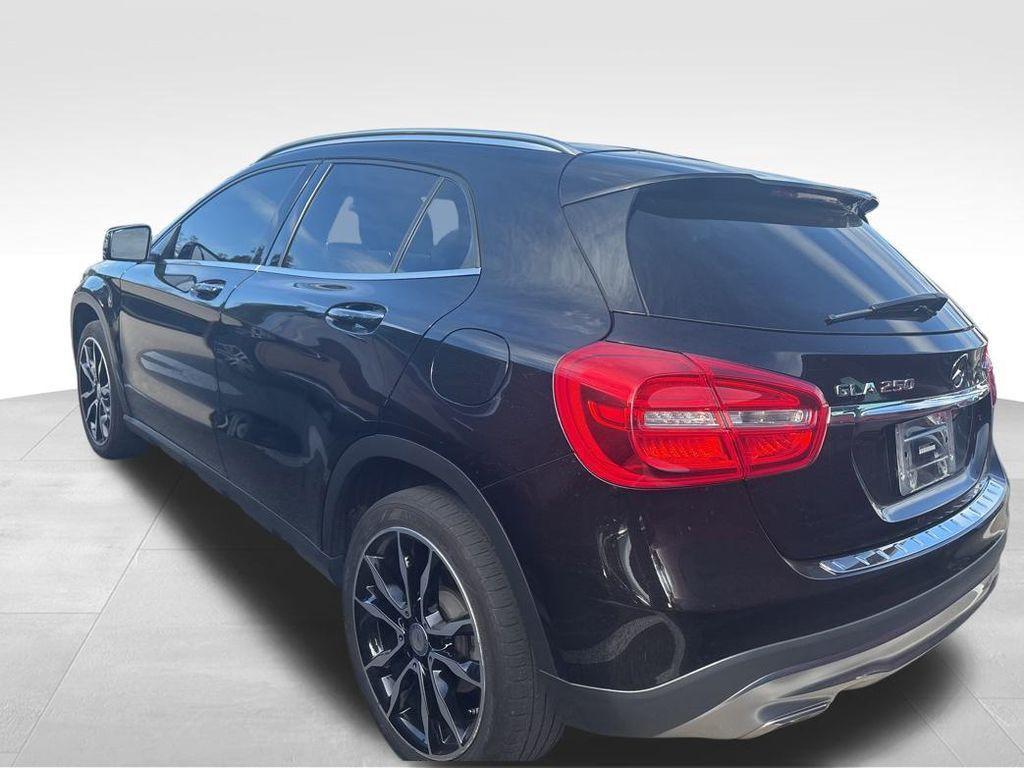 used 2017 Mercedes-Benz GLA 250 car, priced at $19,844