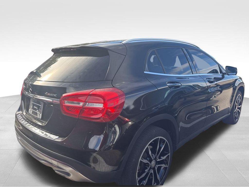 used 2017 Mercedes-Benz GLA 250 car, priced at $19,844