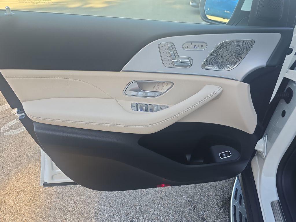 new 2026 Mercedes-Benz GLE 450 car, priced at $82,895